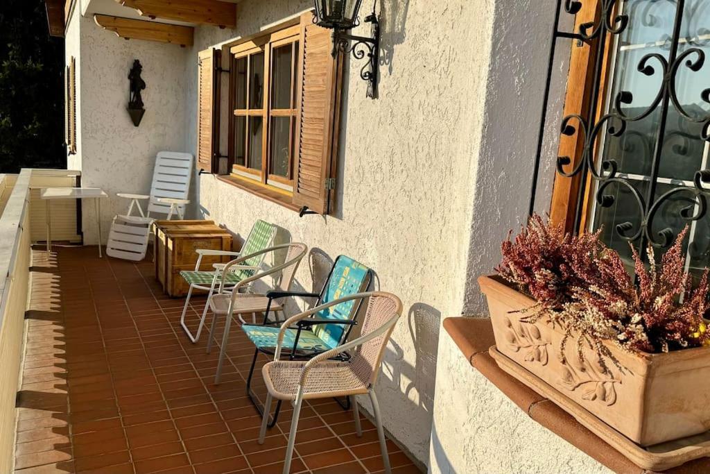 Romantisches Alpenchalet - Mit Sauna Und Kamin - Ruhig Und Zentral 바트톨즈 외부 사진