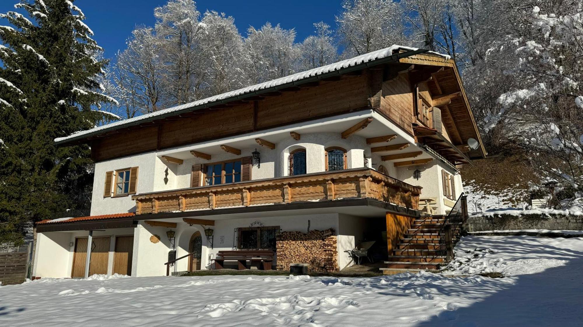 Romantisches Alpenchalet - Mit Sauna Und Kamin - Ruhig Und Zentral 바트톨즈 외부 사진
